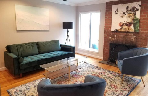 Fitler Square House | Beautiful Townhouse With Patio, Deck & Gated Yard