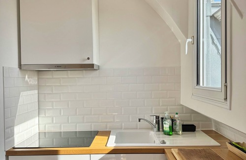 Montmartre Apartment | Beautiful, typically Parisian apartment near Sacré-Coeur with panoramic view of Paris