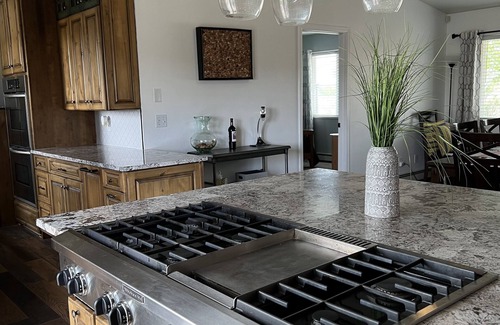 Palisade House | Beautiful Updated Home on the Fruit and Wine Byway in Palisade Colorado