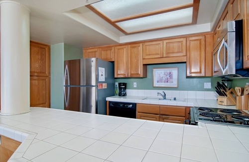 Imperial Beach Condo | Beautiful View Overlooking Park And Ocean