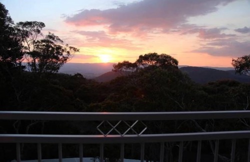 Mount Victoria House | Beautiful Views over the Kanimbla Valley