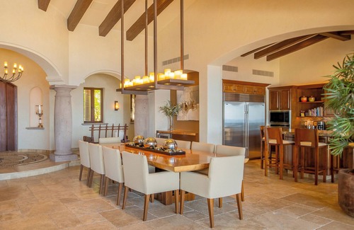 Palmilla Villa | Beautiful Villa w/Chef, Butler, & Steps From Swimmable Beach in Villas Del Mar