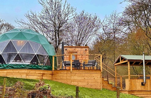 Chiddingstone Hoath House | Beautiful villa for 4 guests with WIFI, hot tub and terrace