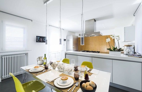 Catania City Centre Villa | Beautiful villa for 4 people with A/C, WIFI, TV and terrace