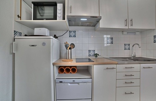 Domino House | Beautiful villa for 4 people with WIFI, TV, terrace and parking