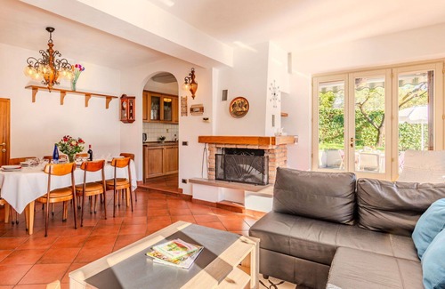 Cima House | Beautiful villa for 8 guests with WIFI, TV and terrace