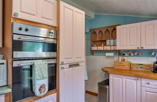 St. Dennis House | Beautiful villa for 4 guests with WIFI and pets allowed