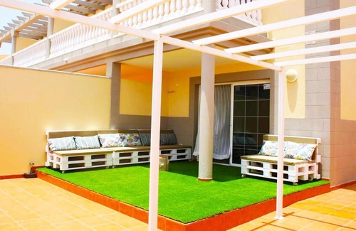 Arenas del Mar House | Beautiful Villa in El Médano, Arenas del Mar
