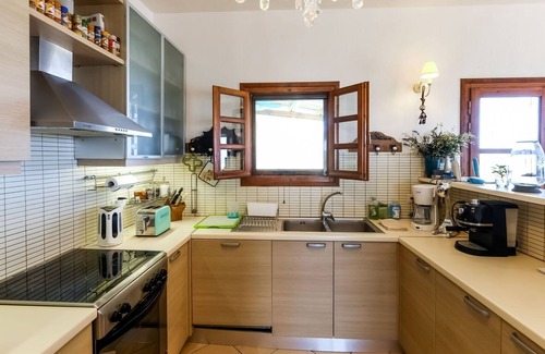 Vourkari Villa | Beautiful villa in Kea island, 1st island under Athens, views Nicolas Golf