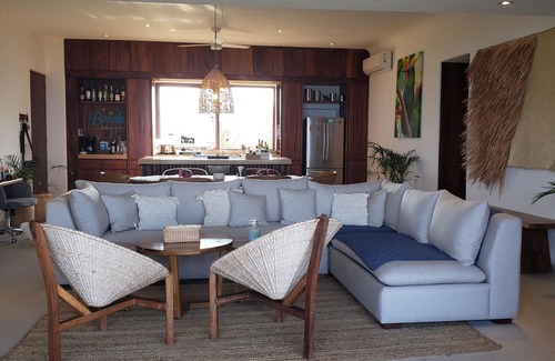 Cerro del Vigia Condo | Beautiful villa overlooking the ocean