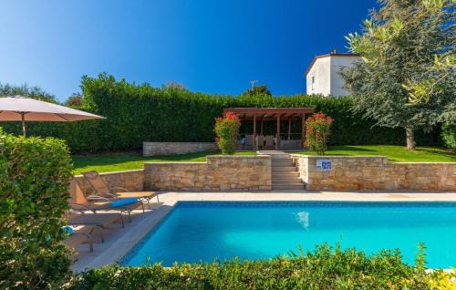 Vizinada Villa | Beautiful Villa Parenzana with pool in Vizinada