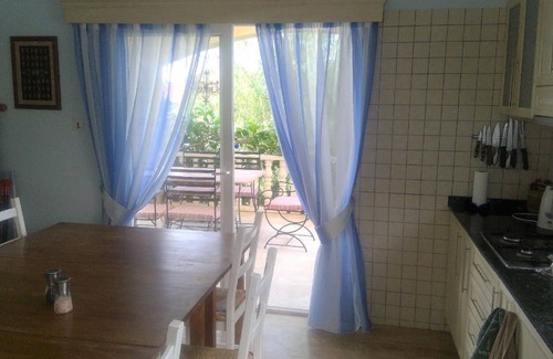 Yesiltepe House | Beautiful Villa Rockheart with sea view