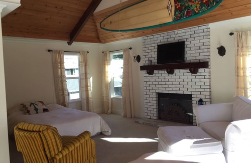 Callender Other | Beautiful Vintage Schoolhouse