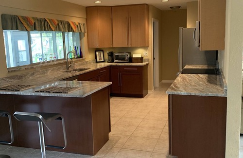 Saint James City House | Beautiful Waterfront Ideal for fishing and boating!