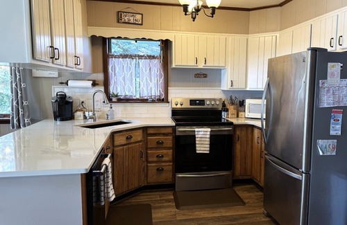 Penn Yan Cottage | Beautiful waterfront cottage with dock and fire pit