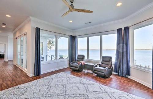 Shorterville House | Beautiful Waterfront Getaway with Dock!