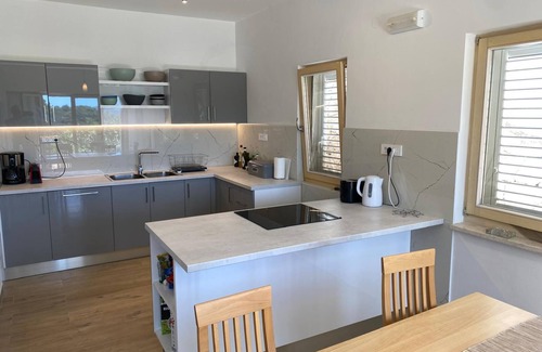 Stikovica Villa | Beautiful waterfront Villa, with private sea access and pool, close to Dubrovnik