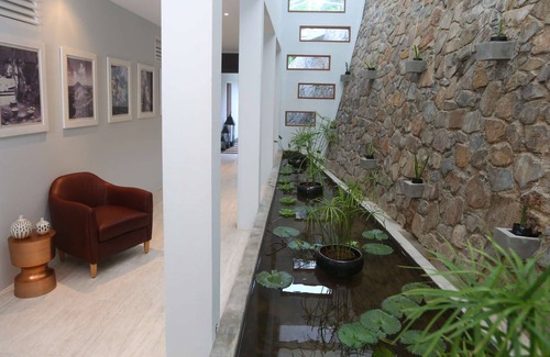 Mount Hardy Villa | Beautiful Xhale Luxury villa