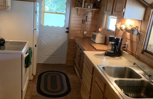 Caroga Lake House | Beautiful Year Round Lake Front Retreat