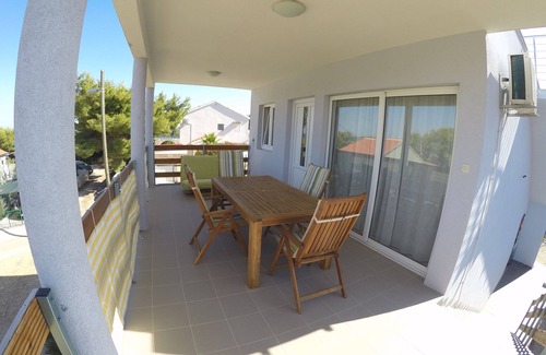 Rukavac Apartment | Beautiful Zannia Apartment