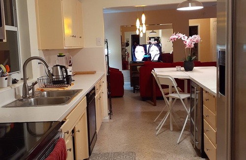 Lake Worth Corridor House | Beautifull and quiet lakefront home, Lake Osborne, pet friendly