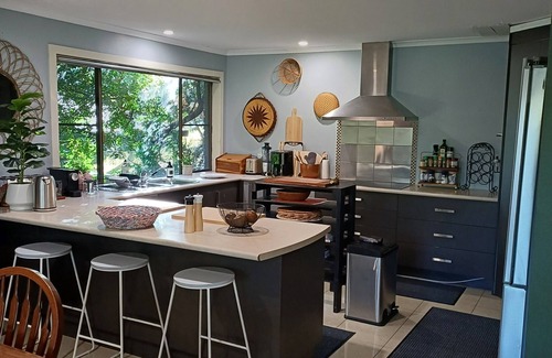 Tannum Sands Apartment | Beautifully appointed Riverside Apartment with views near to river and beach.