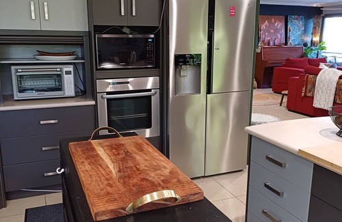 Tannum Sands Apartment | Beautifully appointed Riverside Apartment with views near to river and beach.