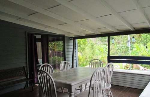 Moorea-Maiao House | Beautifully equipped bungalow - 3 bdrms air-conditioned - kayak - Superb beach 40m from private servitude
