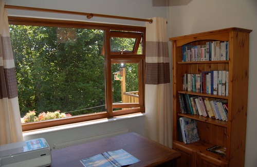 Goodwick House | Beautifully furnished home from home , set in the heart of Pembrokeshire.