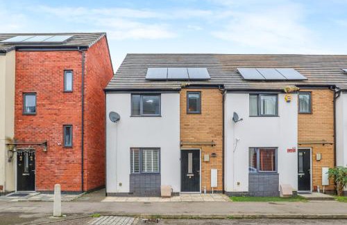 Leicester House | Beaver Stay - Leicester Serviced Accommodation