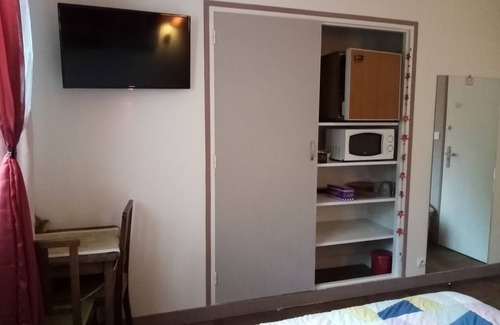 Neuilly Bed & Breakfast | Bed and breakfast in Garennes sur Eure at Le Havre de paix for up to 3 people