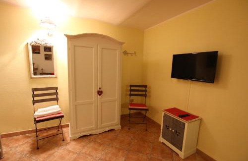 Nuoro Bed & Breakfast | Bed And Breakfast Majore