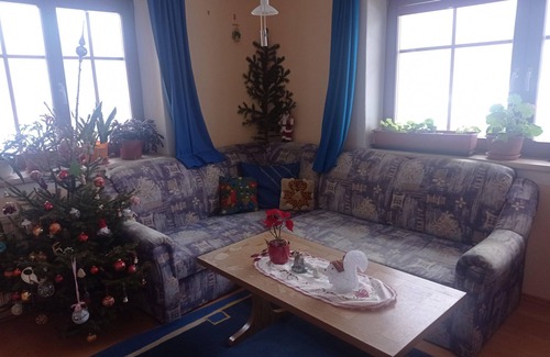 Althofen Apartment | Bed and breakfast Weilharter - double room, separate toilet and bath/shower, tea