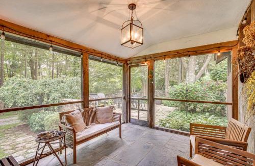 Bedford House | Bedford Retreat 15 Mi to Long Island Sound