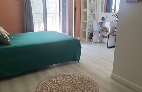 Saint Pierre de Feric Bed & Breakfast | Bedroom 2｜Repos, Calm & Serenity - Chez Benny