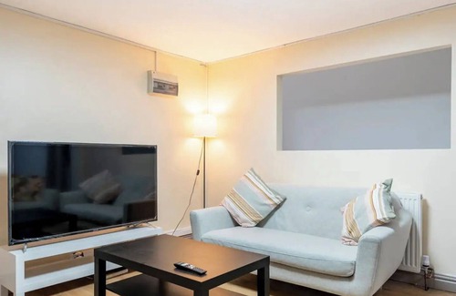 Birmingham City Centre Apartment | Bedroom Apartment with 2Baths, Walkable china town