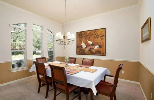 Cypress House | Bedroom with 3.5-Bathroom near Golf Course!