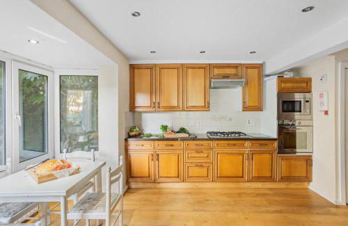 Dartmouth House | Beechcroft