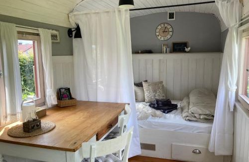 Seibranz Apartment | Bei uns im Allgäu - Gästewagen Hoimelig mit Solardusche