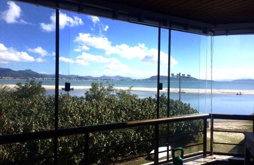 Florianopolis Apartment | BEIRA DA PRAIA com VISTA TOTAL DO MAR