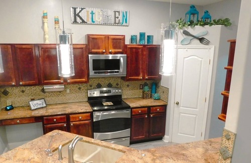 Westside House | Bel-Air of Hidden Hills w/ Private Swim Spa