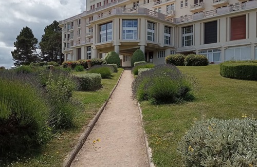 Saint-Cast-le-Guildo Apartment | Bel Appartement RDC vue mer Récemment Rénové