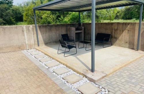 Bela-Bela Villa | Bela Waterfront Villa