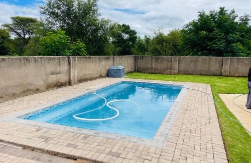 Bela-Bela Villa | Bela Waterfront Villa