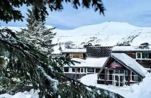 Bouvet Island Apartment | Belambra Clubs Superbesse - Le Chambourguet - Half-board - Classic Accommodation 1 Bedroom Sleeping area 2 Adults Balcony