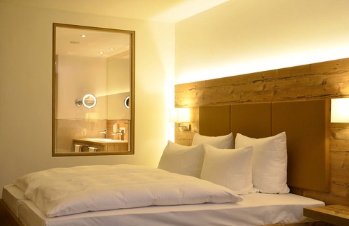 Untermulten Hotel | Belchenhotel Jägerstüble