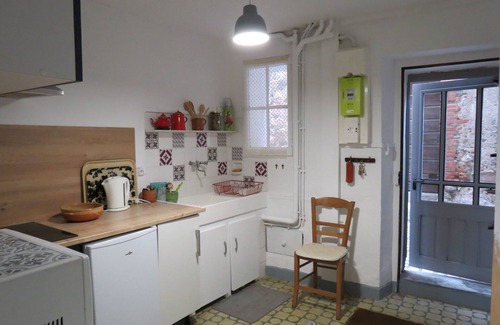 Belesta House | BELESTA (66) gite with panoramic view, in medieval enclosure.