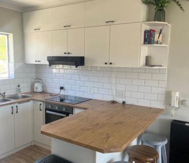 Big Bay Apartment | Bella Casa - Seaview-Beach Club Apartment