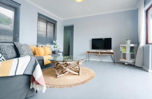 Old Place Apartment | Bella Laguna