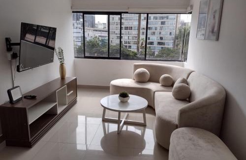 Petit Jean Ocharan Apartment | Bella vista al mar de Lima - Miraflores